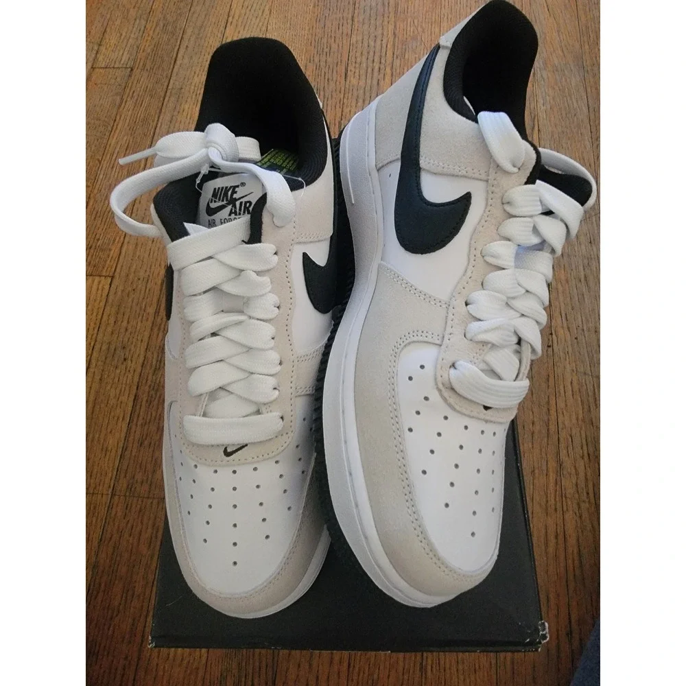 Nike Air Force 1 07 LV8 White Black Light Bone‎ Sneakers IB6388-100 Mens 8.5-W10